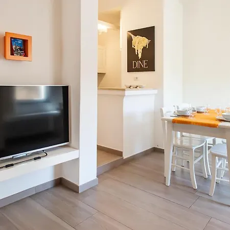 Lucienne Apartmán
